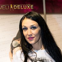 Meli Deluxe Çıplak