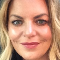 Melinda Songer Çıplak
