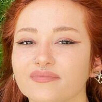 Melisa Güler Çıplak
