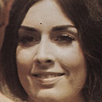 Merci Montello Çıplak