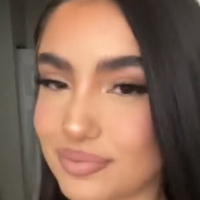 Mia Mugs Çıplak