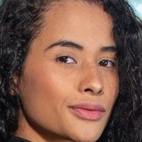 Mia Nix Çıplak