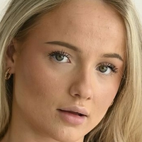 Mia Winward Çıplak