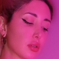 Michellebkrol Çıplak