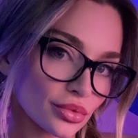 mikennaprior Çıplak