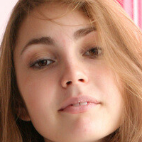 Mila Kitty Çıplak