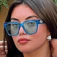 Millie Hannah Çıplak