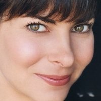 Mina Badie Çıplak
