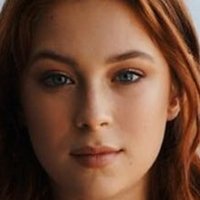 Mina Sundwall Çıplak
