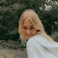 Mira Hansen Çıplak