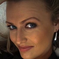 Mirina Çıplak