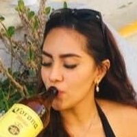Monica Sacal Çıplak