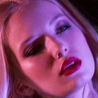 Monica Wasp Çıplak
