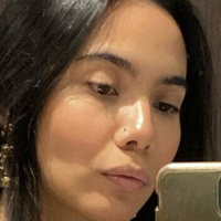Monica Yee Çıplak