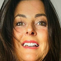 Motherbrooks Çıplak