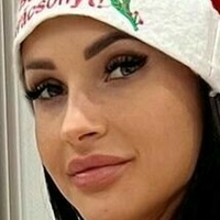 Nagy Alexandra Çıplak
