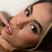Nahid Boujraf Çıplak