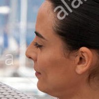 Nailia Harzoune Çıplak