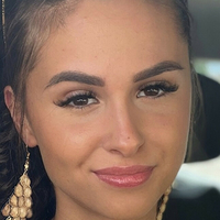 Nancy Gratz (Nancy Grtz) Çıplak