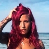 Nancy Mietzi Çıplak