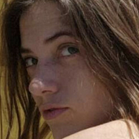 Naomi Dee Çıplak