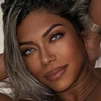 Nat.uralla Çıplak