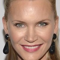 Natasha Henstridge Çıplak