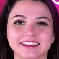 Natasha Naturista Çıplak