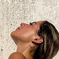 Nathalia Valente Çıplak