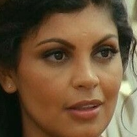 Nawell Madani Çıplak