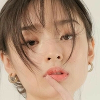 Nayoung Kim Çıplak