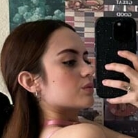 Nelly Becmac Çıplak