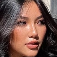 Ngan Nguyen Çıplak