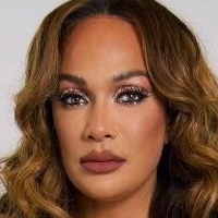 Nia Jax Çıplak
