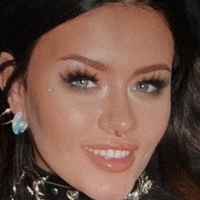 Niamh Velvet Çıplak