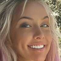 nickisee Çıplak