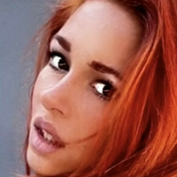 Nicole Block Çıplak