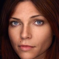 Nicole de Boer Çıplak