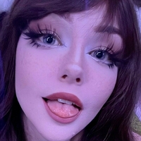 Nicole Eevee Davis Çıplak