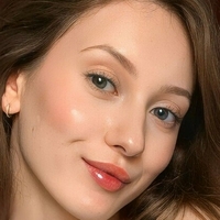 Nicole Fairy Çıplak