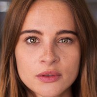 Nicole Mieth Çıplak