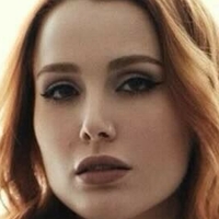 Nicole Vincenti Çıplak