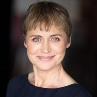 Nikki Coghill Çıplak