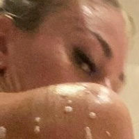 Nikkilaxx Çıplak