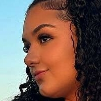 nikkilopzz Çıplak