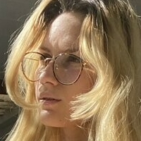 Nina Romane Çıplak