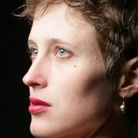 Nina von Rönne Çıplak