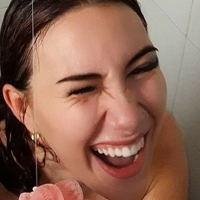 ninasiimone Çıplak
