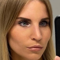 ninathoe Çıplak