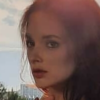 Noemi Kovacs Çıplak
